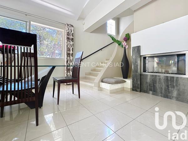 Maison à vendre 5 pièces 188 m² Saint-Cyr-sur-Mer