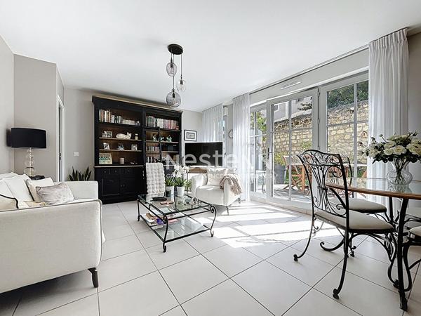 Appartement de standing à vendre sur la commune de L'Isle Adam - Rez-de-jardin 3 pièces