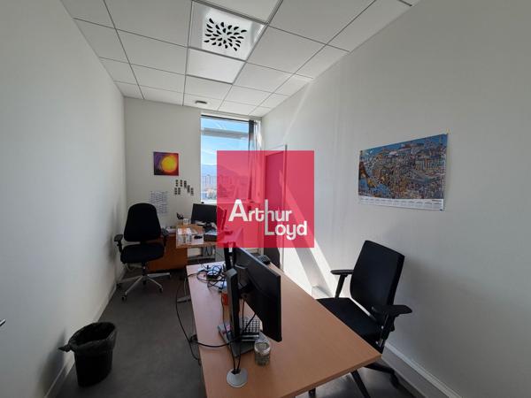 Bureaux à vendre divisibles à Échirolles proche Rocade et transports