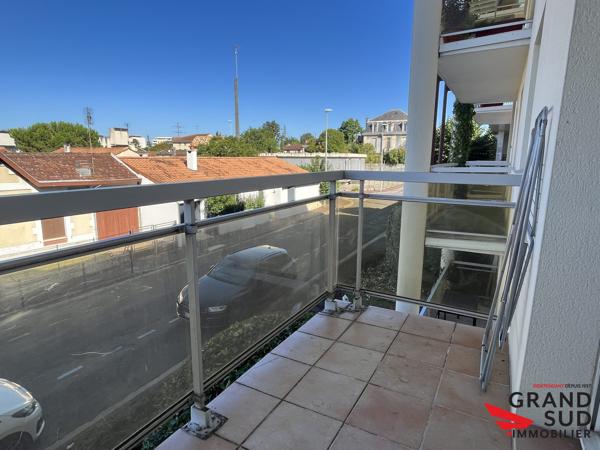 T2 avec balcon et parking - MEDOQUINE TALENCE