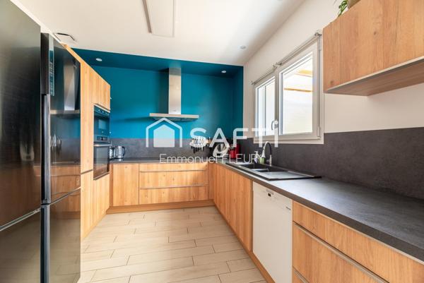 A 700 mètres de la gare, maison neuve de 4 chambres, DPE  A