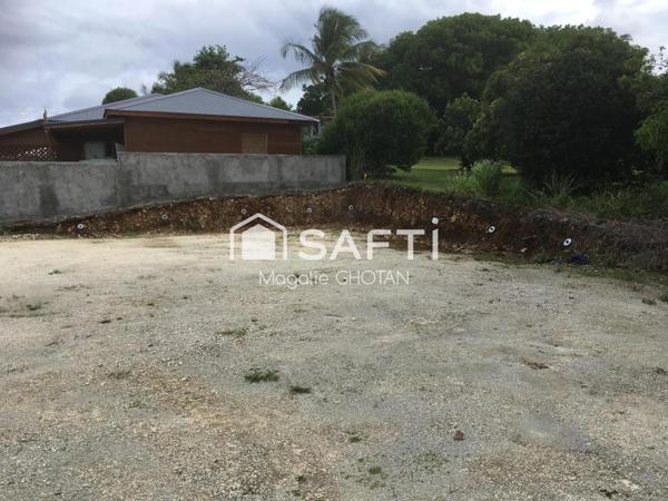 Terrain constructible exceptionnel à saisir.