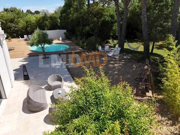 Maison d'architecte de 280m2 secteur résidentiel