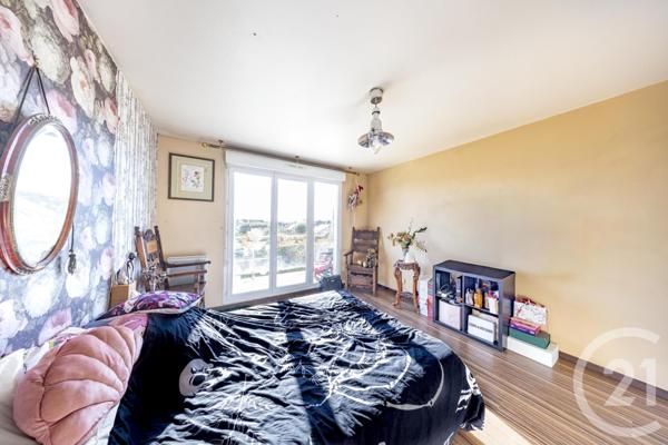 Appartement F2 à vendre  2 pièces - 55,38 m2 VIGNEUX SUR SEINE - 91