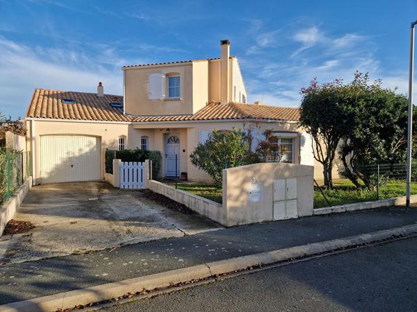 17340 CHATELAILLON PLAGE MAISON 2 chambres + 2 studettes CHATELAILLON-PLAGE