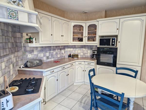 17340 CHATELAILLON PLAGE MAISON 2 chambres + 2 studettes CHATELAILLON-PLAGE