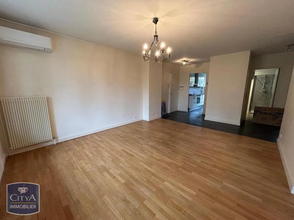 Appartement à louer 3 pièces 71m²