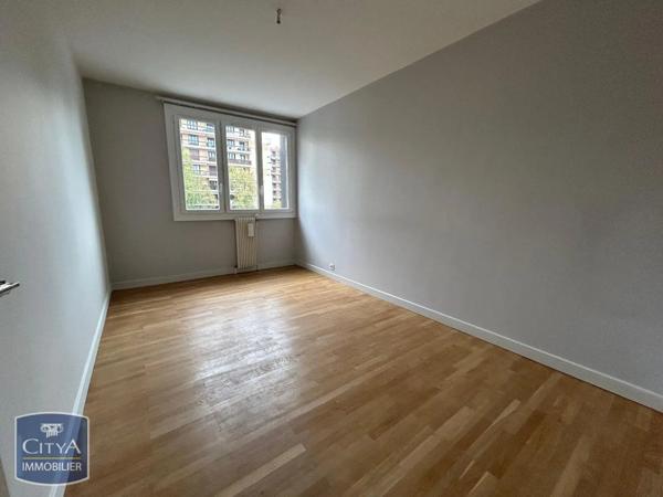 Appartement à louer 3 pièces 71m²