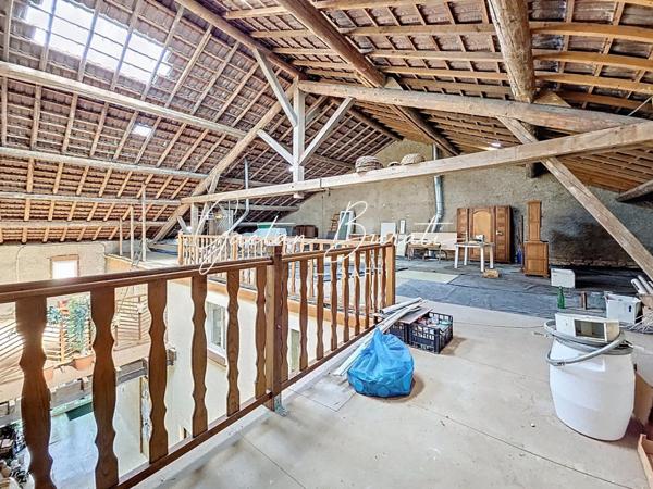 Maison de village 9 pièces 223 m²