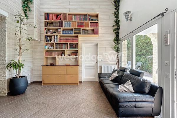 Maison à vendre 7 pièces de 310 m² à Éragny Autres biens correspondant à votre recherche Autres biens de l'agent