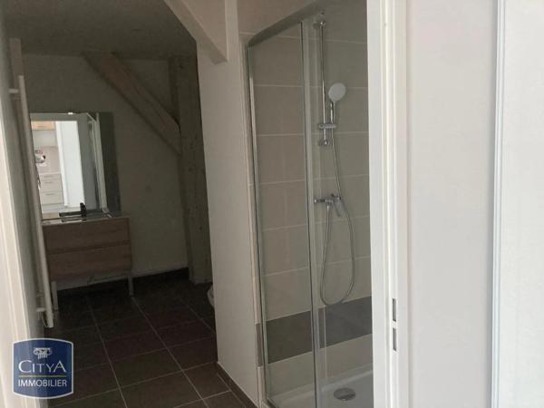 Appartement à louer 2 pièces 45.15m² Douai (59500)