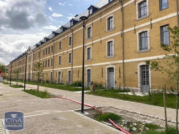 Appartement à louer 2 pièces 45.15m² Douai (59500)