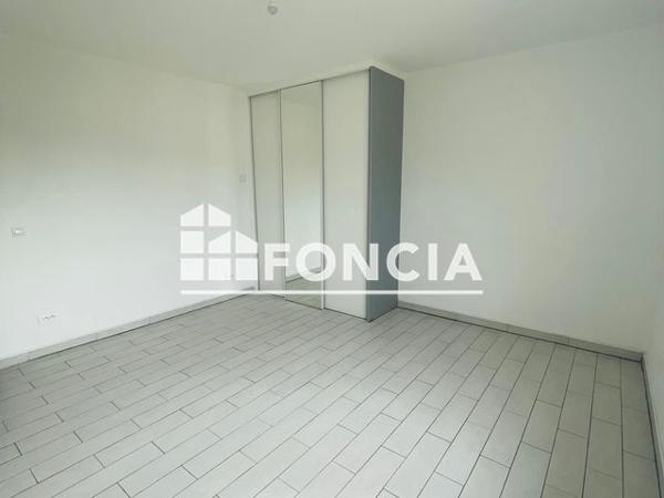 Location Studio 30.62 m² - 139, BOULEVARD GABRIEL PERI Viry Chatillon 91170