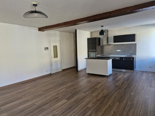 Courthézon (84350) Appartement 71 m2 avec cave et stationnement