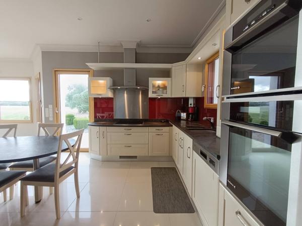 Maison à vendre 8 pièces de 198 m²