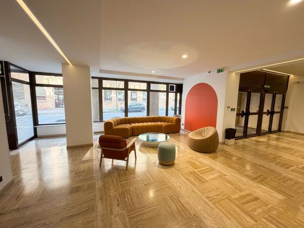 Nanterre - Bureaux rénovés, modernes et fonctionnels - Au pied du RER A Nanterre-Préfecture