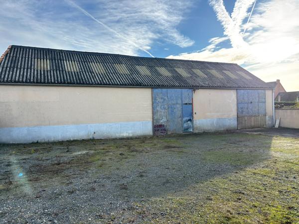 Local commercial au Bailleul (72200)