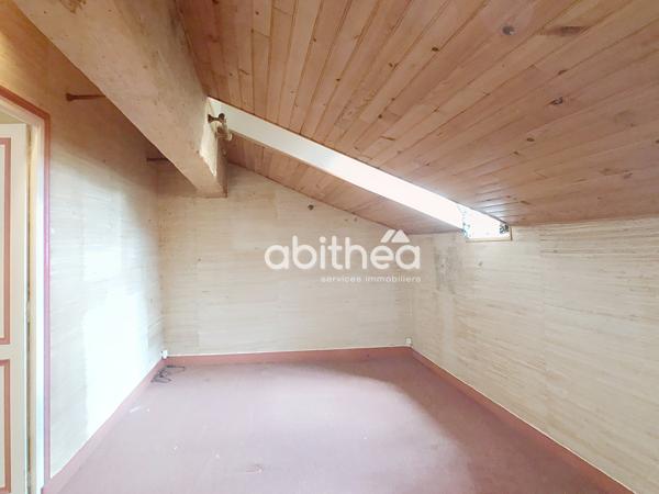 MAISON DE VILLE ANGOULEME 179 M2 3 chambres