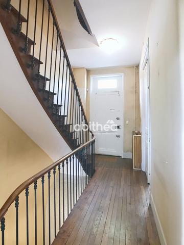 MAISON DE VILLE ANGOULEME 179 M2 3 chambres