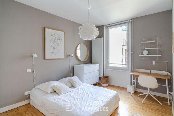 Élégant appartement rénové et son balcon en coeur de ville