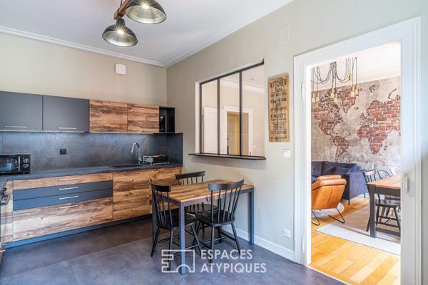 Élégant appartement rénové et son balcon en coeur de ville