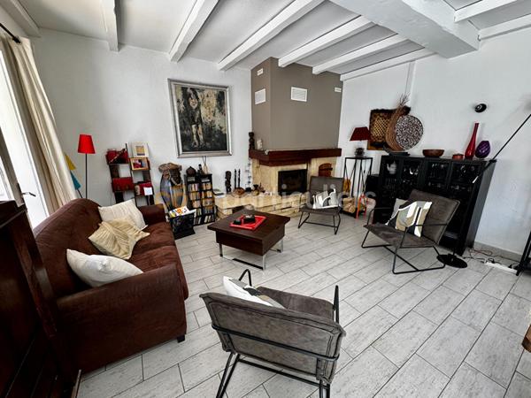 Vente Villa180 m² - 8 Pièces - BAILLARGUES (34670)