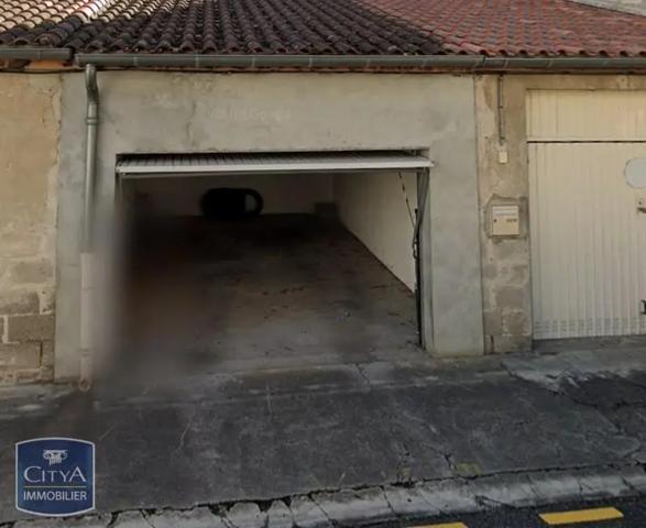Parking à louer 15m² Agen (47000)