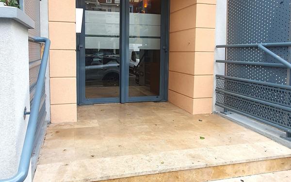 Appartement à vendre    2 pièces • 42,49 m2 Le Blanc-Mesnil