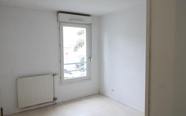 Appartement à vendre    2 pièces • 42,49 m2 Le Blanc-Mesnil
