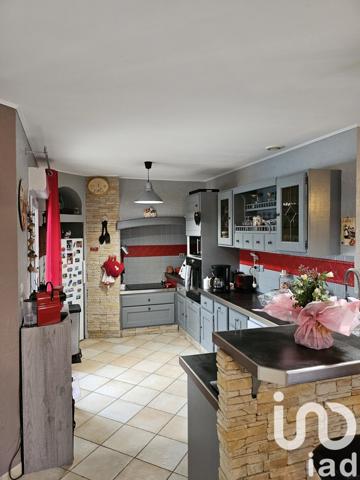 Maison à vendre 6 pièces 126 m² Saujon