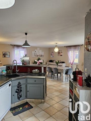 Maison à vendre 6 pièces 126 m² Saujon