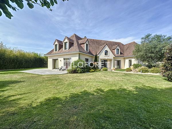 Achat maison près de HERMANVILLE SUR MER - 15 pièce(s) - 453 m² - 1 299 900 €