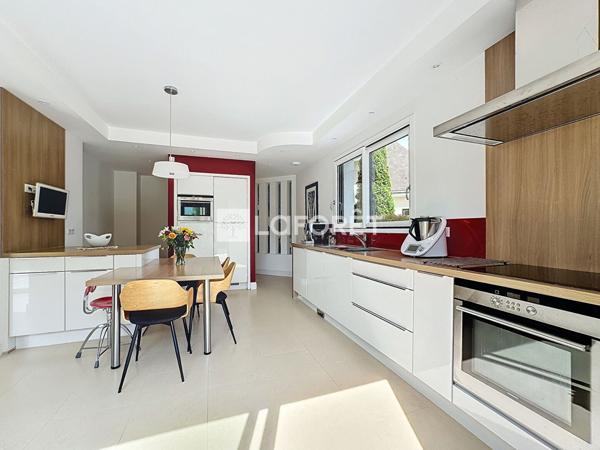 Achat maison près de HERMANVILLE SUR MER - 15 pièce(s) - 453 m² - 1 299 900 €