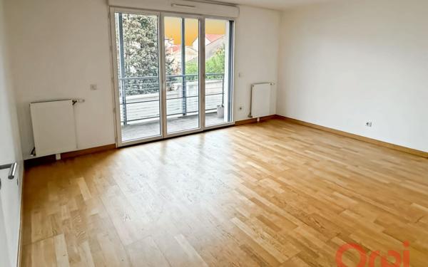Appartement à vendre    2 pièces • 41,96 m2 Romainville