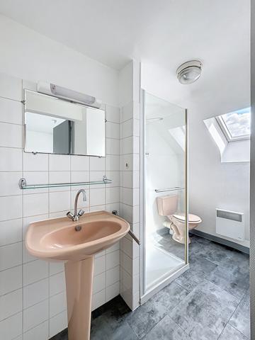 Sur la commune de Bruz, dynamique et attractive de Rennes métropole, près de Ker Lann, campus étudiant.