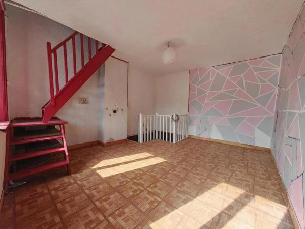 À SAISIR – Maison mitoyenne à RENOVER à Saint-Martin-Boulogne !