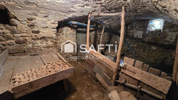 Propriété de caractère en pierre à Vals-les-Bains
