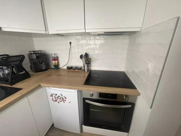 Location                                                      Appartement
                        
                     2 pièces                      38 m2                     à Lille