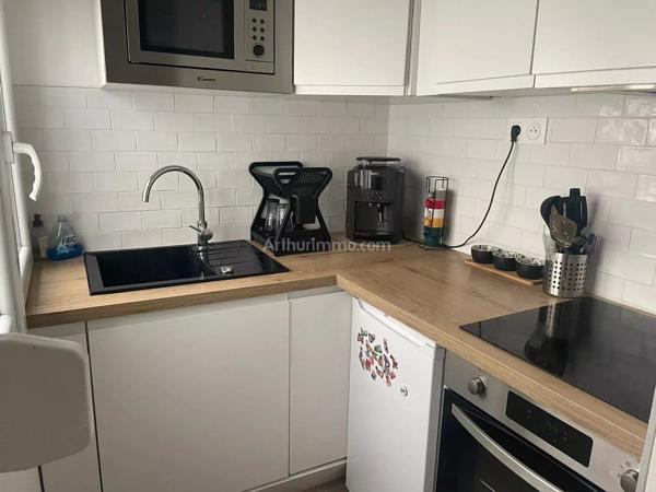 Location                                                      Appartement
                        
                     2 pièces                      38 m2                     à Lille