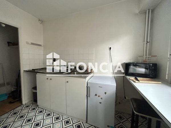 Location Studio 32.44 m² - 14 RUE DES DERVALLIERES Nantes 44000