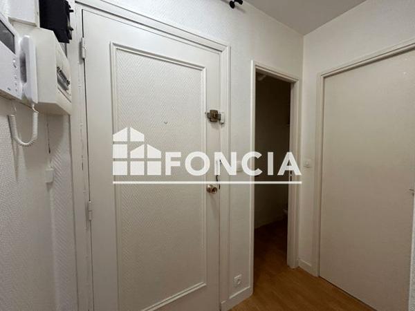 Location Studio 32.44 m² - 14 RUE DES DERVALLIERES Nantes 44000