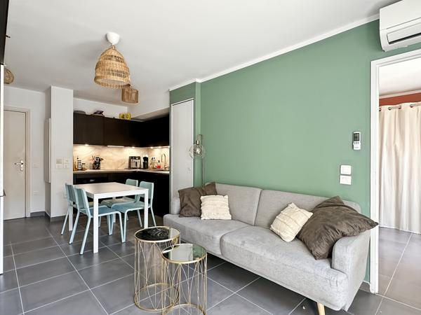 Appartement Ensues La Redonne 2 pièce(s) 36 m2 avec terrasse