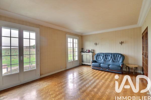 Maison à vendre 5 pièces 99 m² Rochecorbon