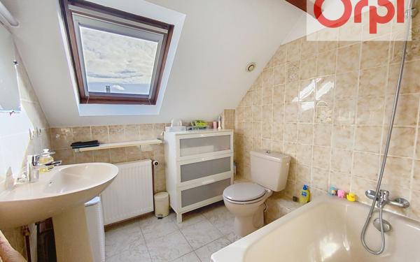 Maison à vendre    6 pièces •  Les Clayes-sous-Bois