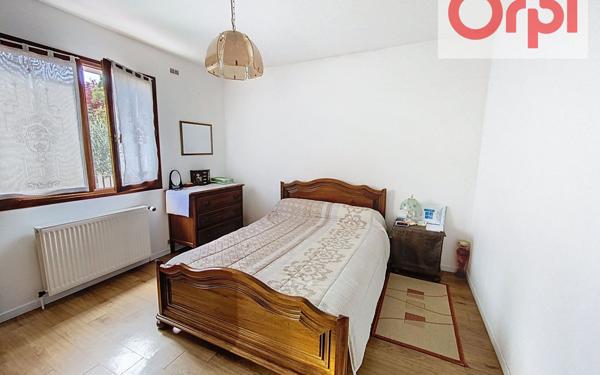 Maison à vendre    6 pièces •  Les Clayes-sous-Bois