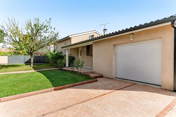 Maison à vendre 5 pièces BRUGUIERES (31)