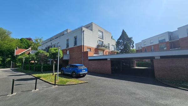 Magnifique Appartement de 60 m2 - 2 chambres - Terrasse - Balcon - Garage