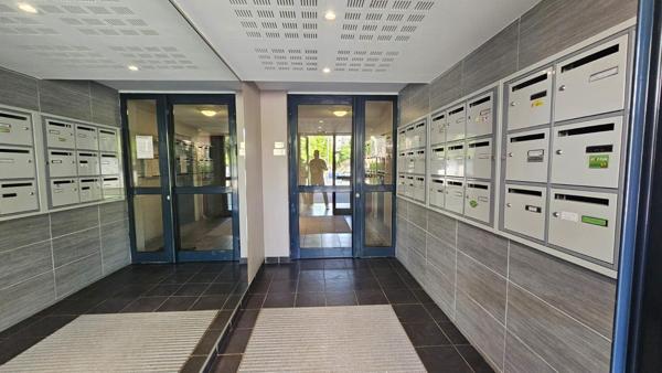 Magnifique Appartement de 60 m2 - 2 chambres - Terrasse - Balcon - Garage