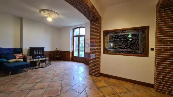 Location Maison 7 pièces 260 m2 à Lescure-d'Albigeois