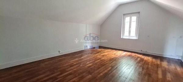 Location Maison 7 pièces 260 m2 à Lescure-d'Albigeois